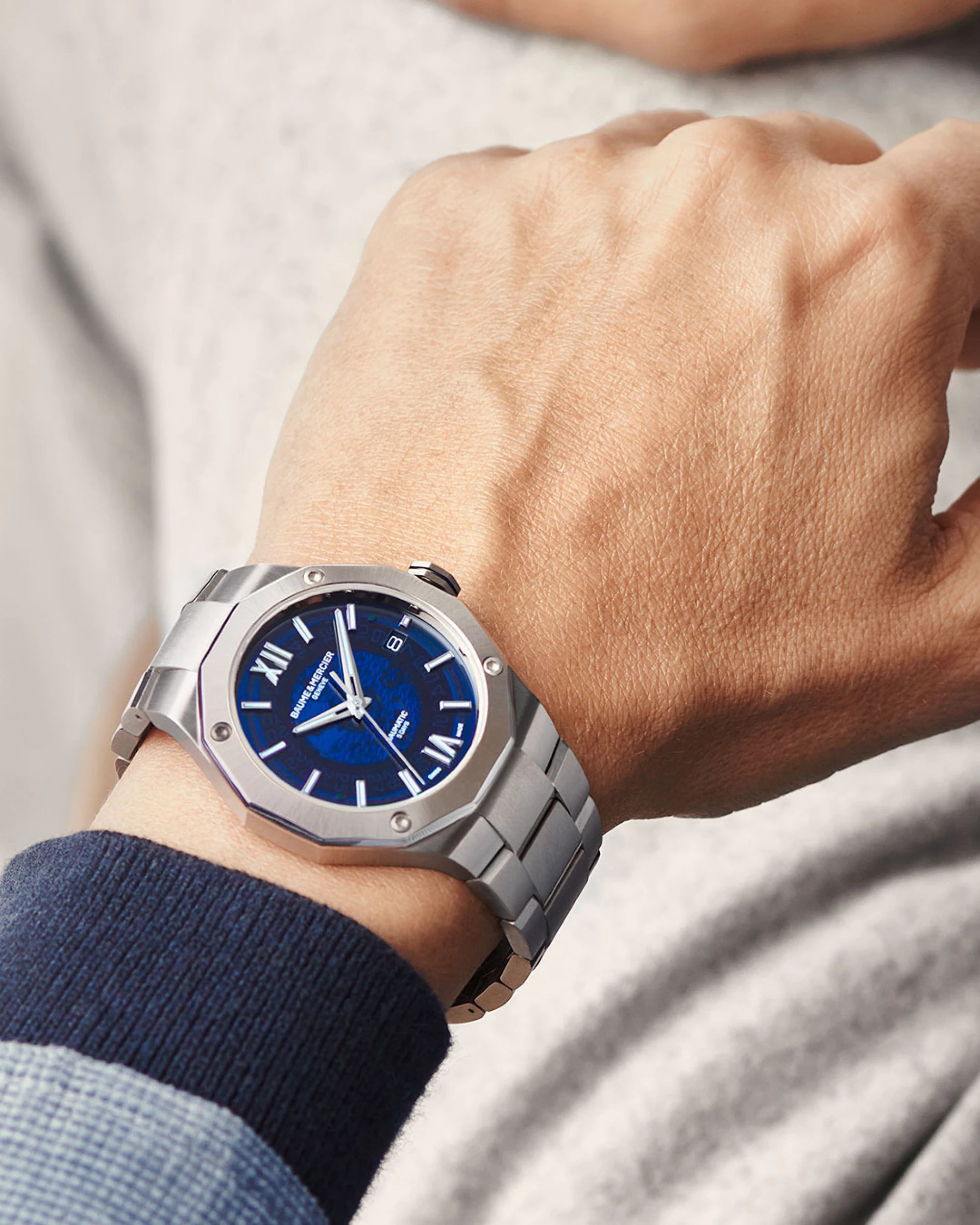 Riviera 10616 - Orologio automatico, datario - 42mm