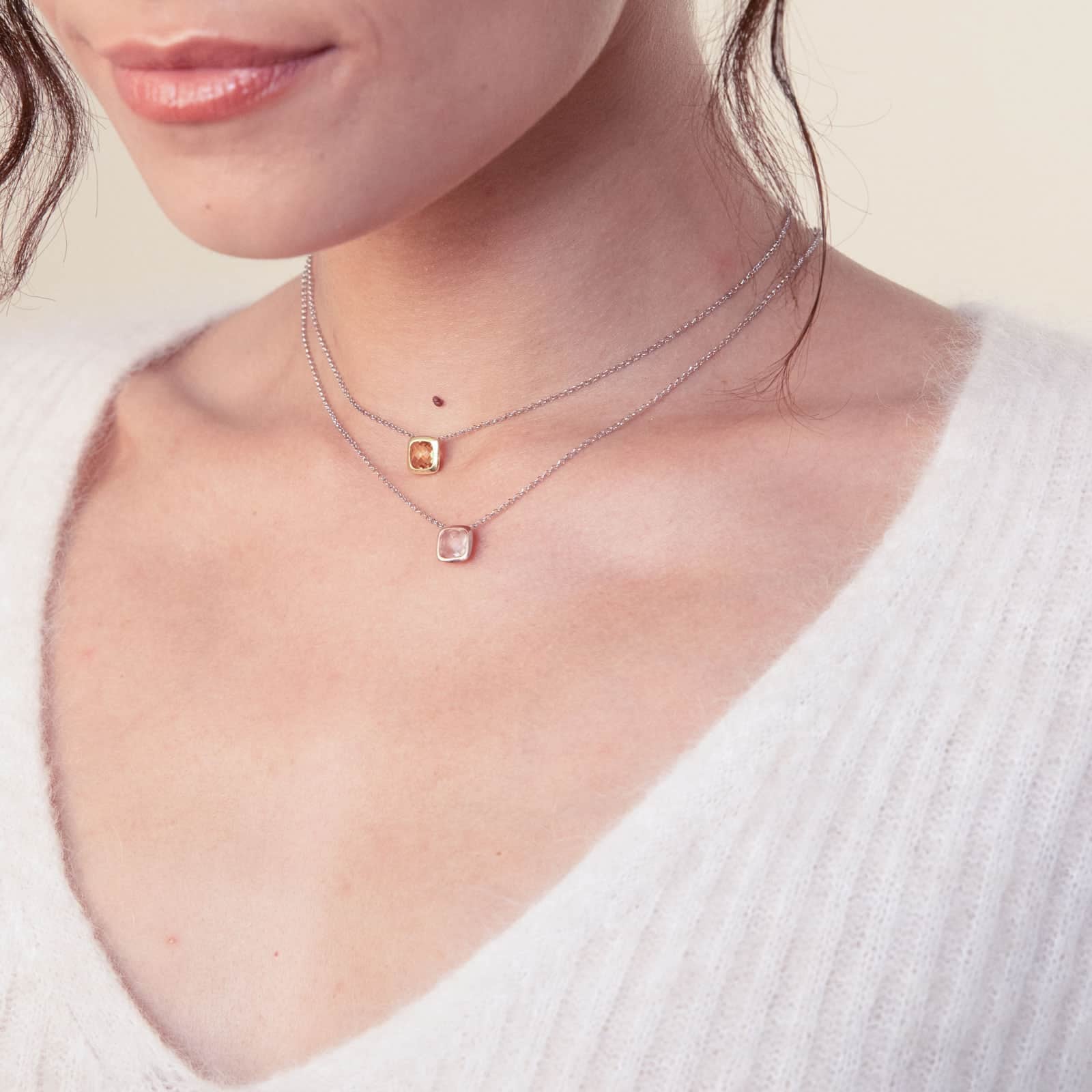 Collana in argento bicolore con cristallo rosa