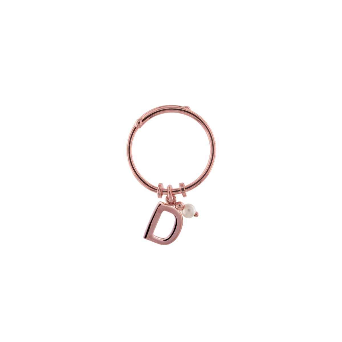 Anello rigido lettera e perlina