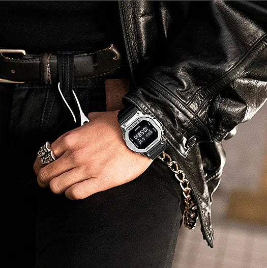CASIO G-Shock GM-5600-1ER